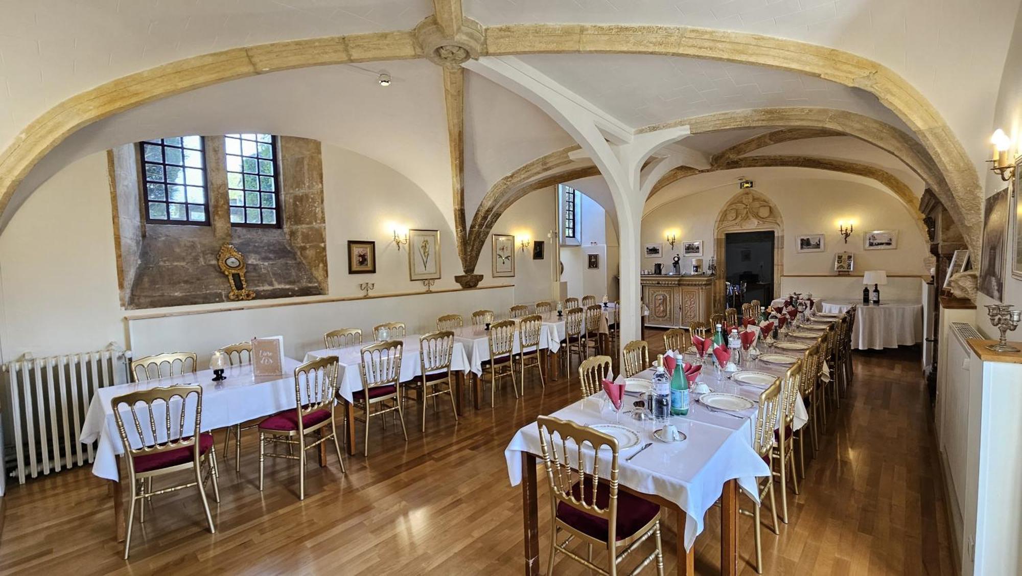 Chateau De Mornay Saint-Pierre-de-l'Isle Dış mekan fotoğraf